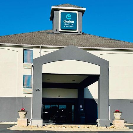 Clarion Pointe Albemarle Hotel Buitenkant foto