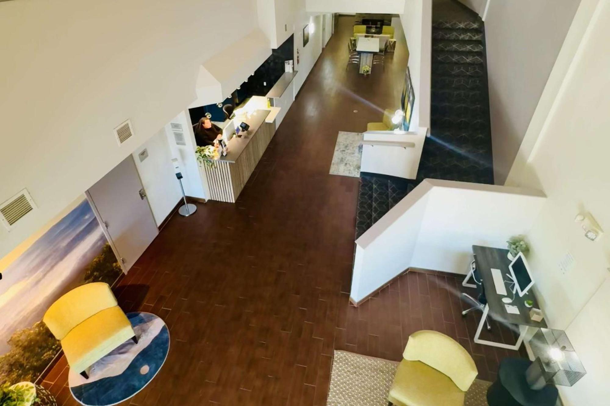 Clarion Pointe Albemarle Hotel Buitenkant foto