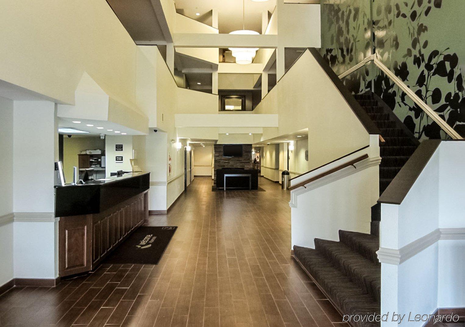 Clarion Pointe Albemarle Hotel Buitenkant foto
